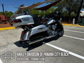 2015 Harley-Davidson® Ultra Limited Low thumb 3