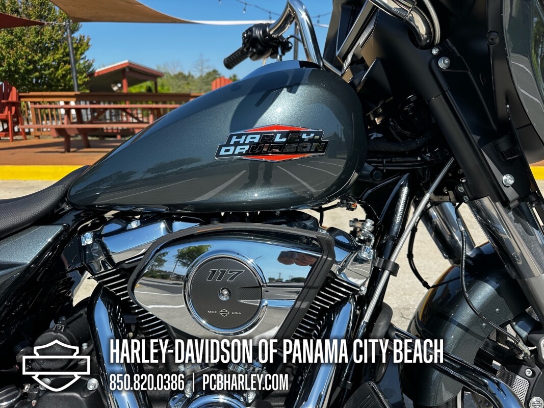 2025 Harley-Davidson Street Glide - Photo 10