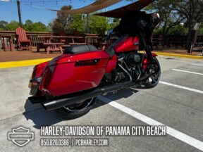 2025 Harley-Davidson<sup>®</sup> Street Glide® thumb 3