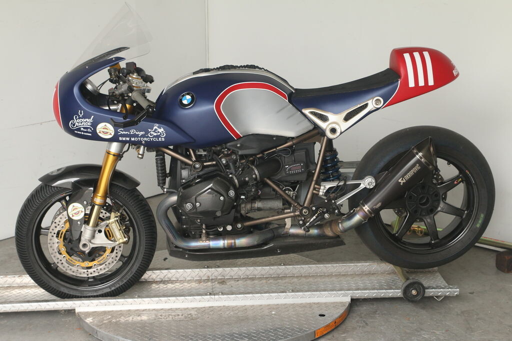 2018 R nineT Road Racer