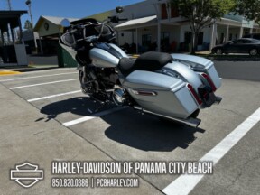 2025 Harley-Davidson<sup>®</sup> Road Glide® thumb 1