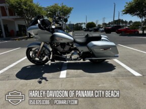 2025 Harley-Davidson<sup>®</sup> Road Glide® thumb 0