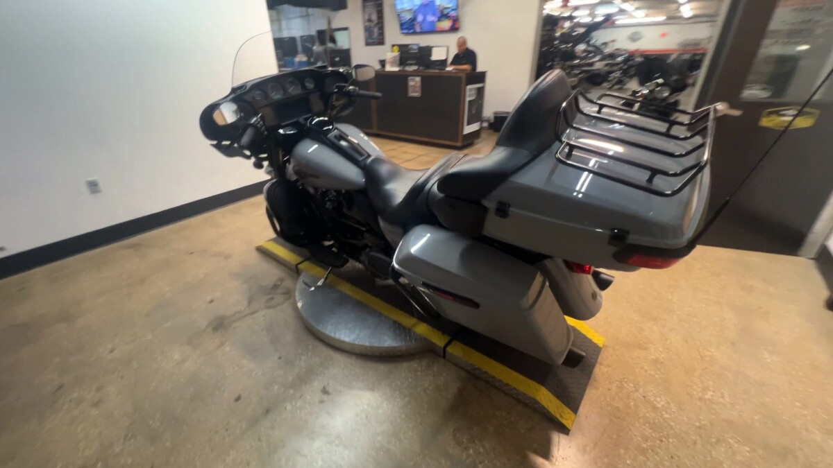 2024 Harley-Davidson Ultra Limited FLHTK - Photo 2