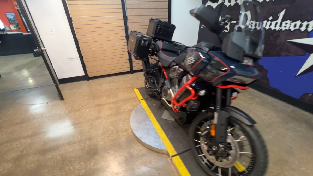 2025 Harley-Davidson CVO Pan America RA1250SE - Photo 6
