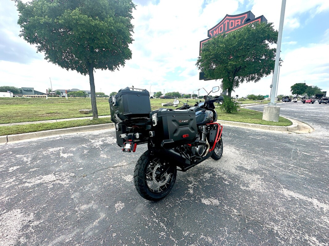 2025 Harley-Davidson CVO Pan America RA1250SE - Photo 9
