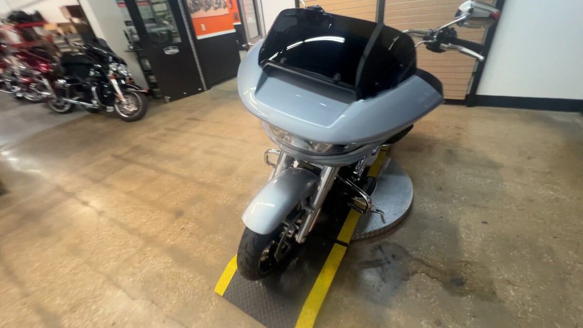 2025 Harley-Davidson Road Glide FLTRX - Photo 7