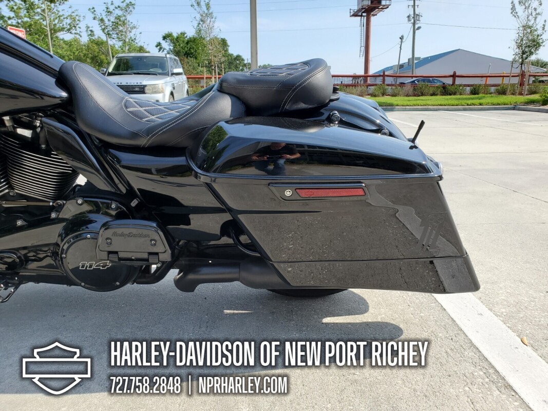 2017 Harley-Davidson® Road Glide® Special, photo 11