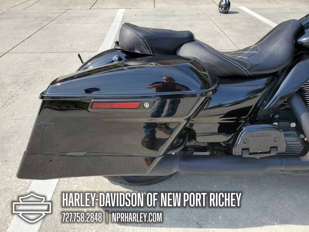 2017 Harley-Davidson® Road Glide® Special, photo 6