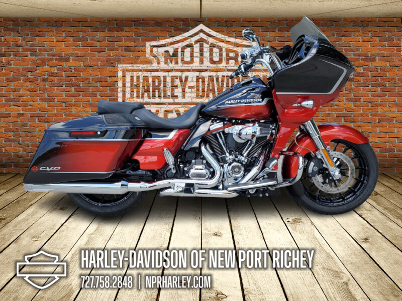 2021 Harley-Davidson<sup>®</sup> CVO<sup>™</sup> Road Glide<sup>®</sup>