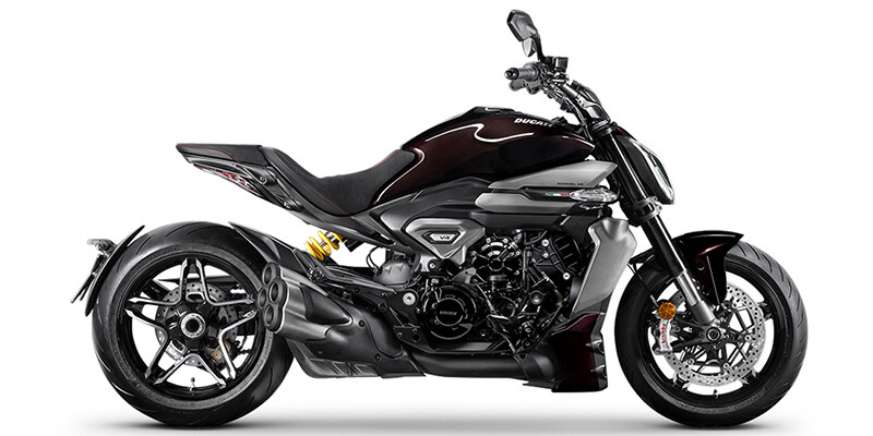 2025 XDiavel V4