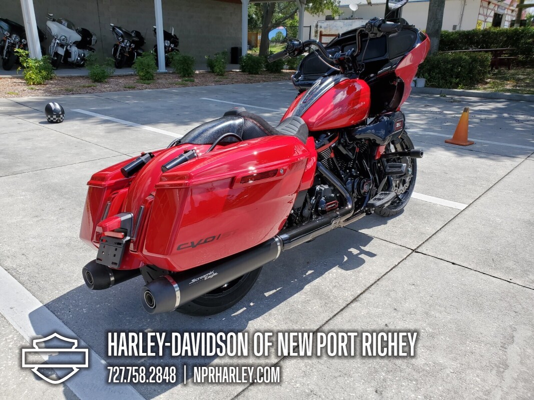 2025 Harley-Davidson CVO Road Glide ST - Photo 7