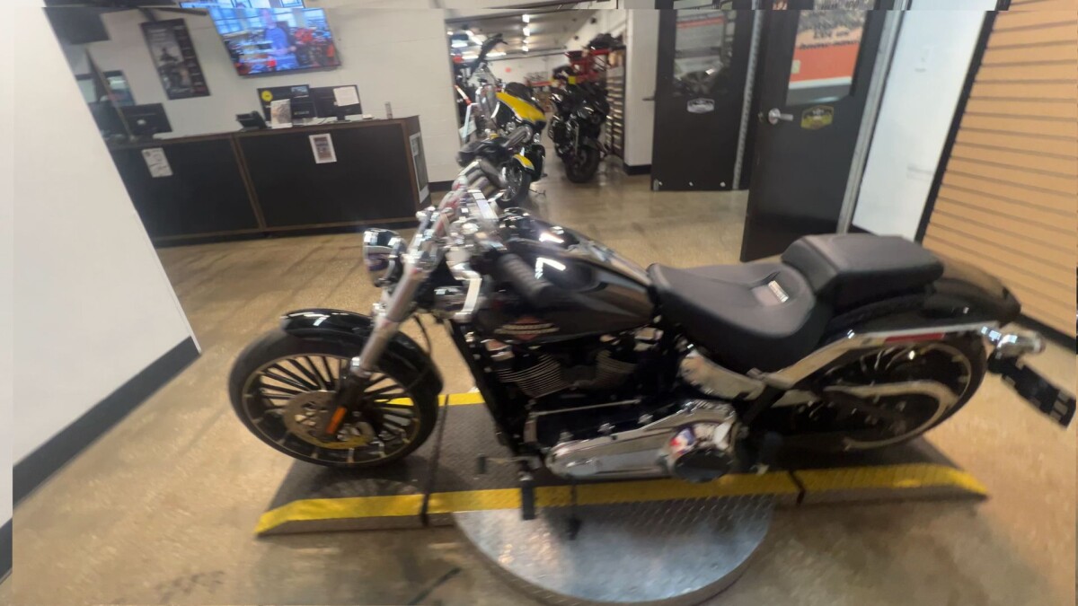 2025 Harley-Davidson Breakout FXBR - Photo 8