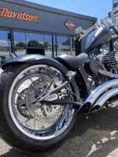 2017 Harley-Davidson<sup>®</sup> Heritage Classic 114 thumb 0