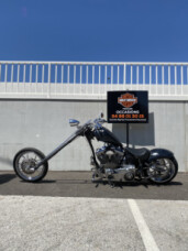 2017 Harley-Davidson<sup>®</sup> Heritage Classic 114 thumb 3