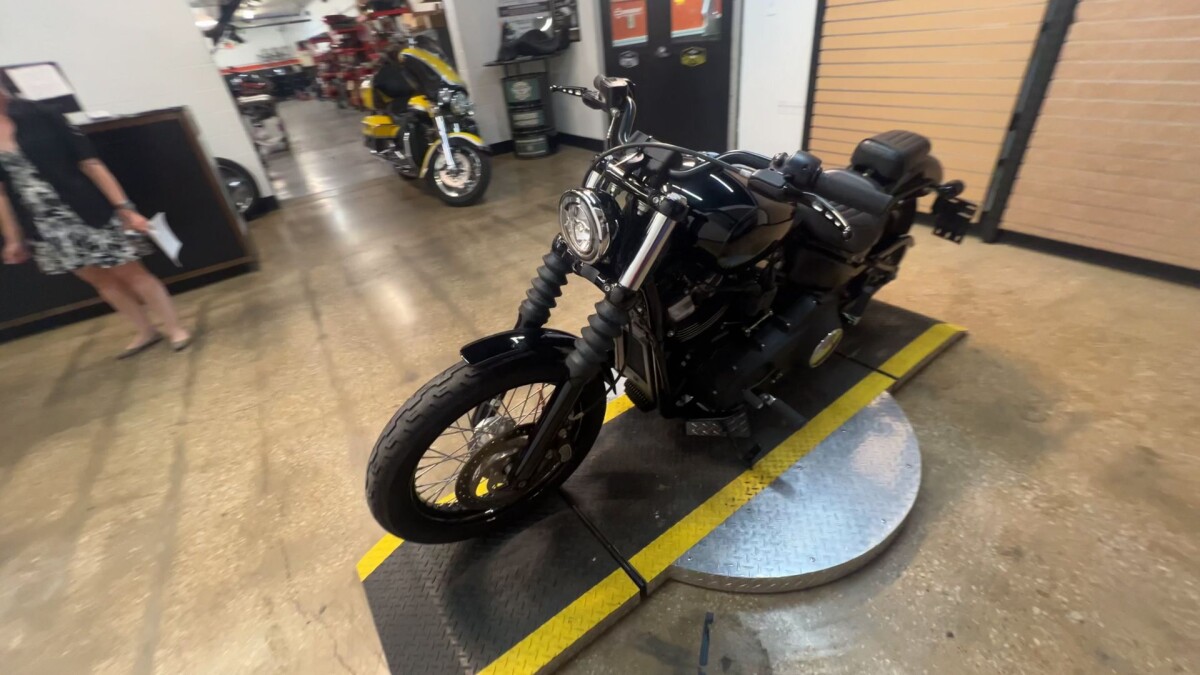 2020 Harley-Davidson Street Bob FXBB - Photo 8