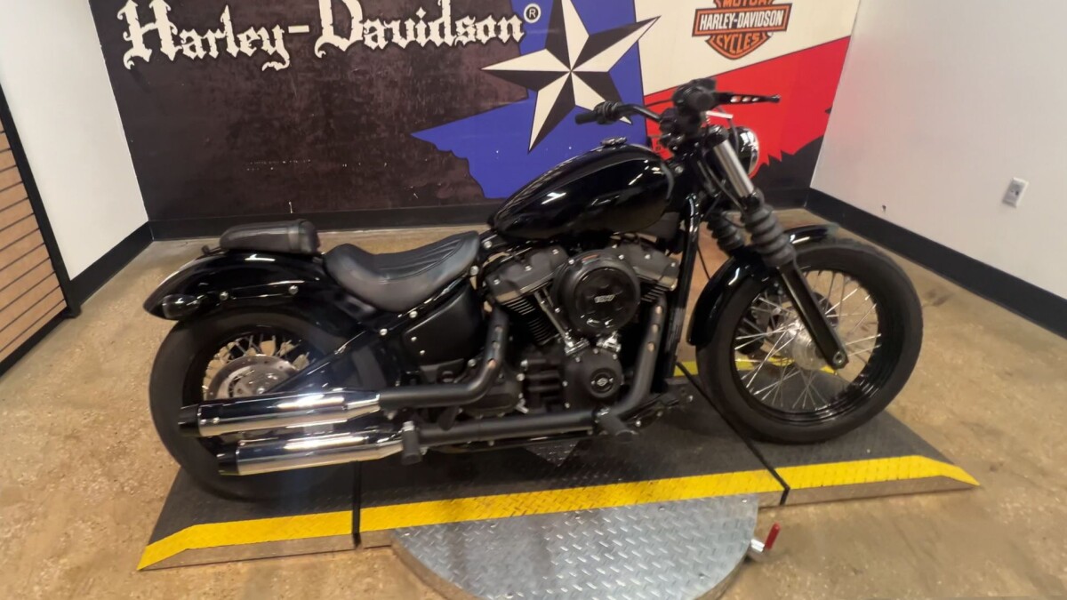 2020 Harley-Davidson Street Bob FXBB - Photo 4