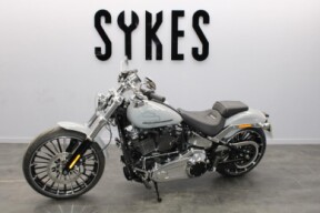 2025 Harley-Davidson FXBR Softail Breakout 117 on Billiard Grey thumb 1