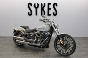 2025 Harley-Davidson FXBR Softail Breakout 117 on Billiard Grey thumb 2