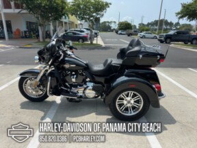 2024 Harley-Davidson<sup>®</sup> Tri Glide<sup>®</sup> Ultra thumb 0