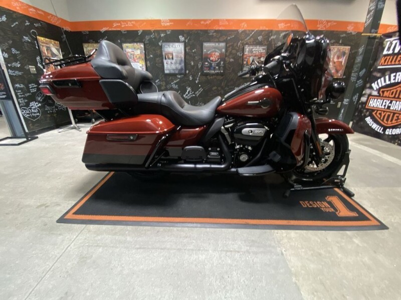 2024 Harley-Davidson<sup>®</sup> Ultra Limited RED ROCK/BLACK W/ PINSTRIPE