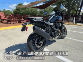 2025 Harley-Davidson<sup>®</sup> Pan America® 1250 ST thumb 3