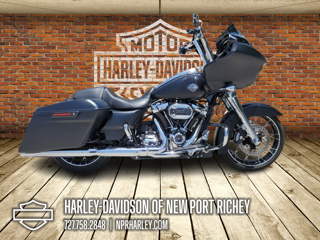 2022 Harley-Davidson<sup>®</sup> Road Glide<sup>®</sup> Special