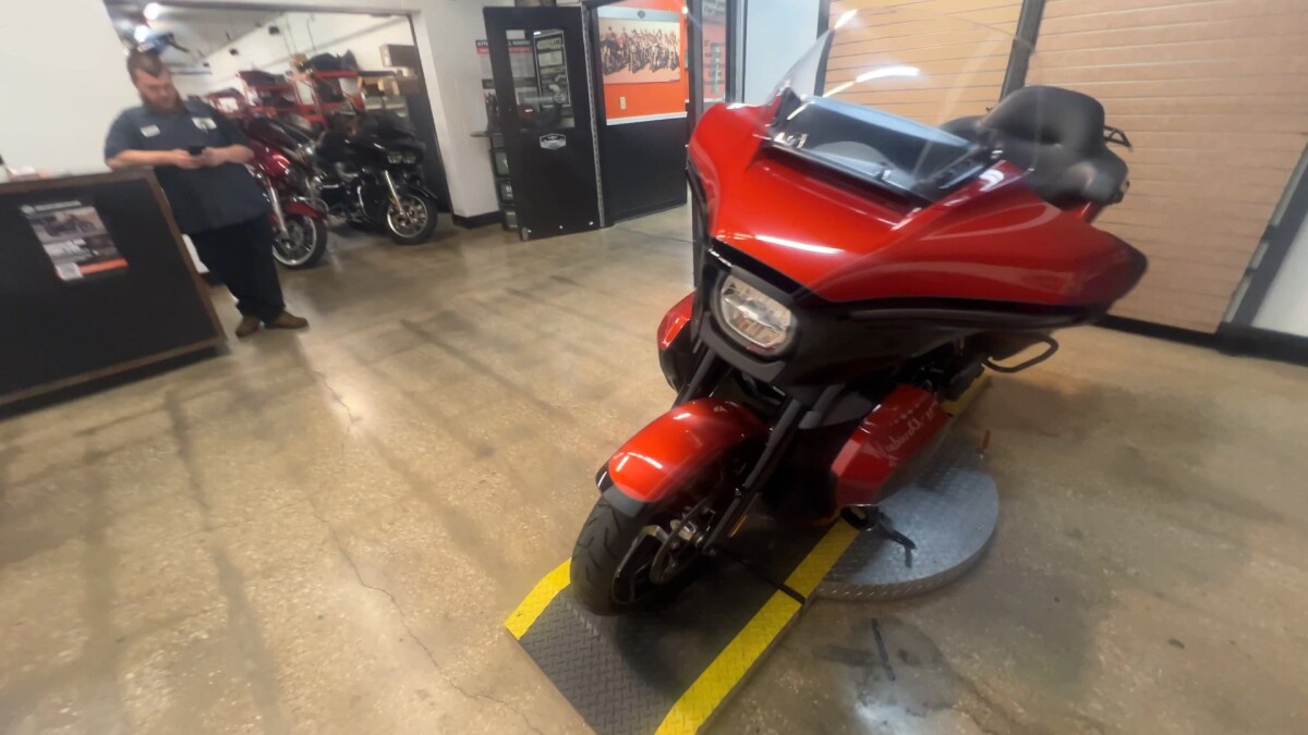 2025 Harley-Davidson Street Glide Ultra FLHXU - Photo 7