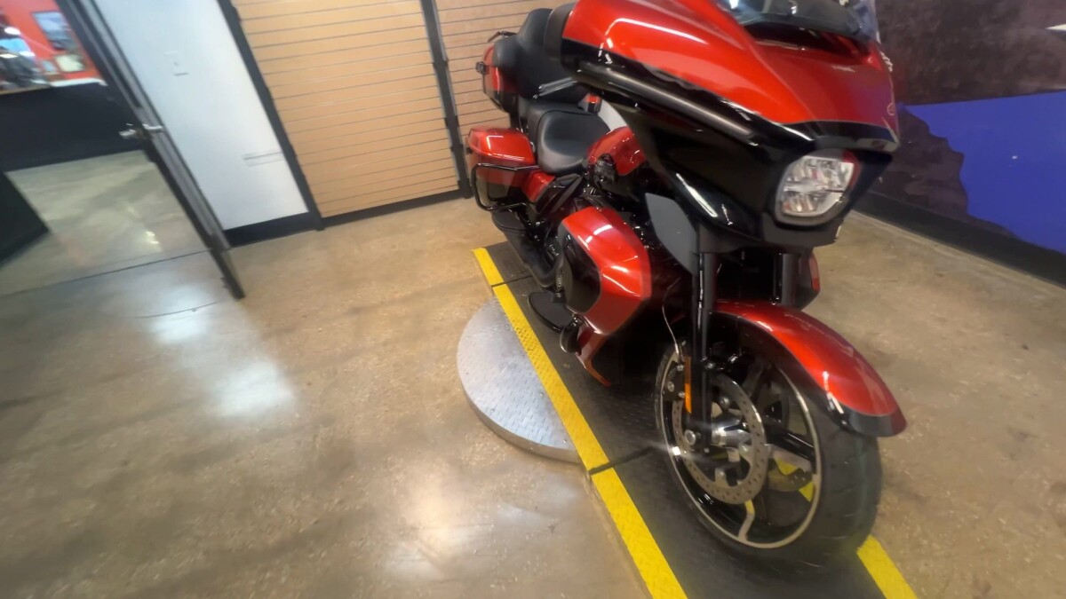 2025 Harley-Davidson Street Glide Ultra FLHXU - Photo 6