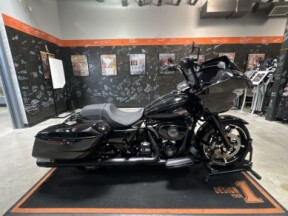 2025 Harley-Davidson<sup>®</sup> Road Glide® MDNGHT FIRSTORM thumb 1