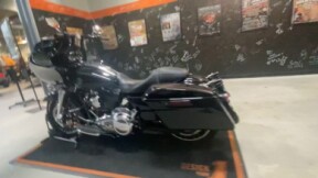 2021 Harley-Davidson<sup>®</sup> Road Glide<sup>®</sup> Special BLACK thumb 3