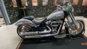 2024 Harley-Davidson<sup>®</sup> Fat Boy<sup>®</sup> 114 BILLIARD GRAY W/ PINSTRIPE thumb 0