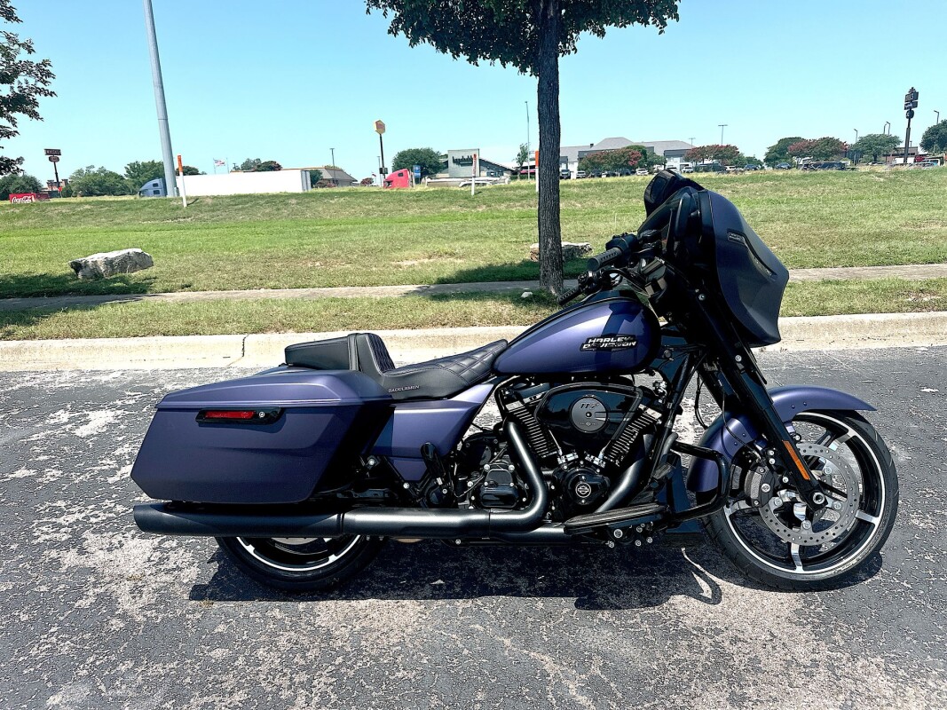 2025 Harley-Davidson Street Glide FLHX
 MSRP $29,999