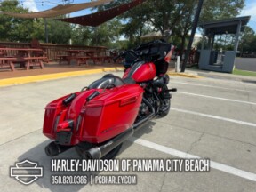 2025 Harley-Davidson<sup>®</sup> CVO™ Road Glide® ST thumb 3