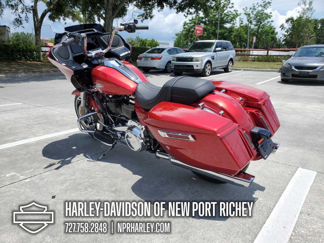 2025 Harley-Davidson Road Glide - Photo 10