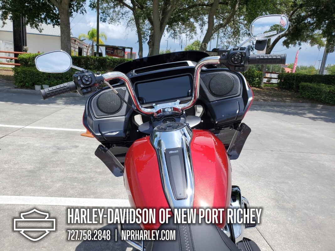 2025 Harley-Davidson Road Glide - Photo 9