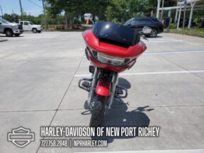 2025 Harley-Davidson<sup>®</sup> Road Glide® thumb 3
