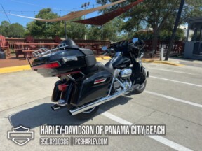 2019 Harley-Davidson<sup>®</sup> Ultra Limited thumb 3