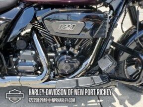 2025 Harley-Davidson<sup>®</sup> CVO™ Street Glide® thumb 0