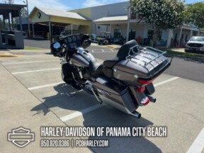 2014 Harley-Davidson<sup>®</sup> Electra Glide® Ultra Limited thumb 1