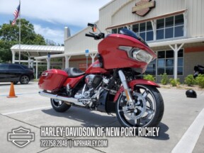 2025 Harley-Davidson<sup>®</sup> Road Glide® thumb 2