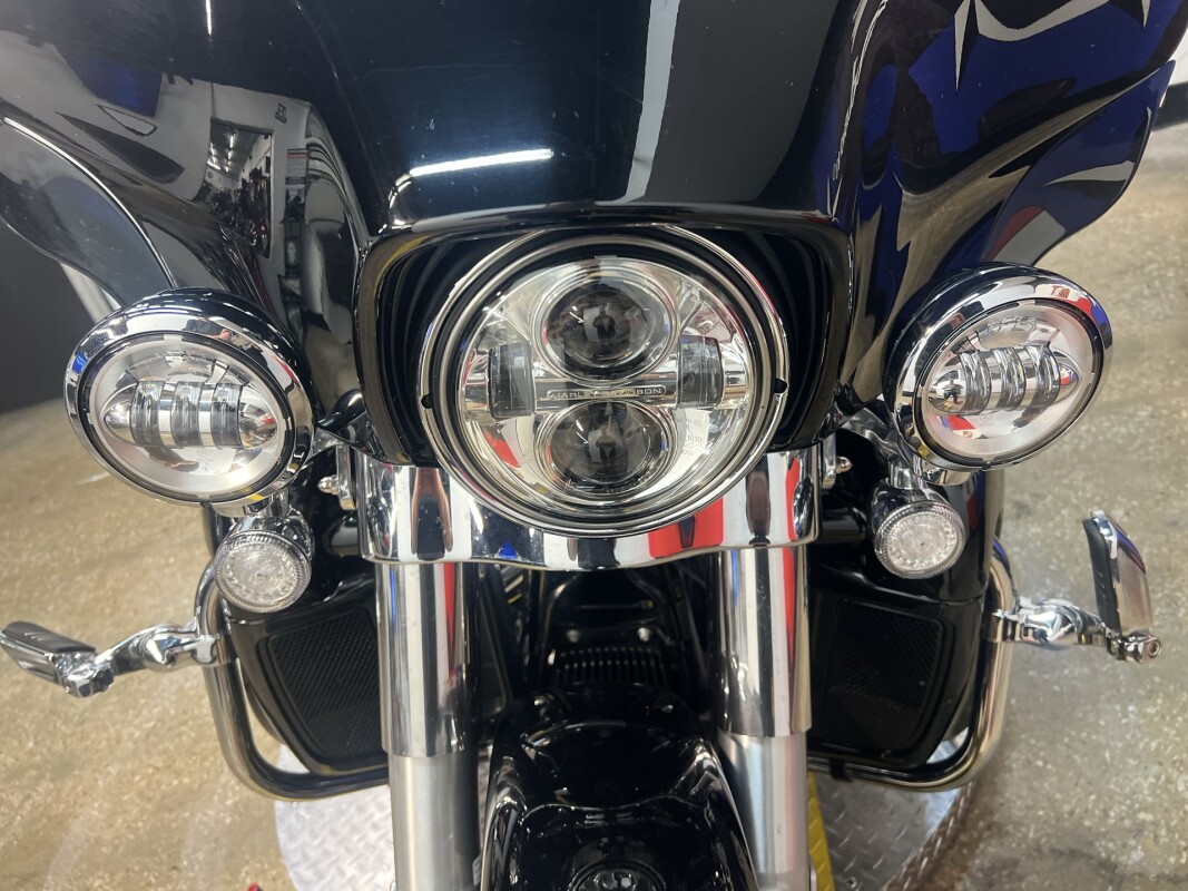 2018 Harley-Davidson Ultra Limited FLHTK - Photo 10