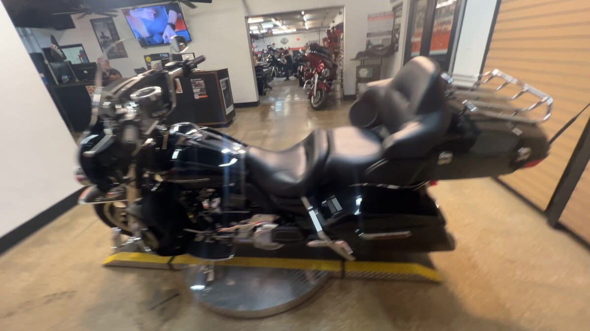 2018 Harley-Davidson Ultra Limited FLHTK - Photo 9