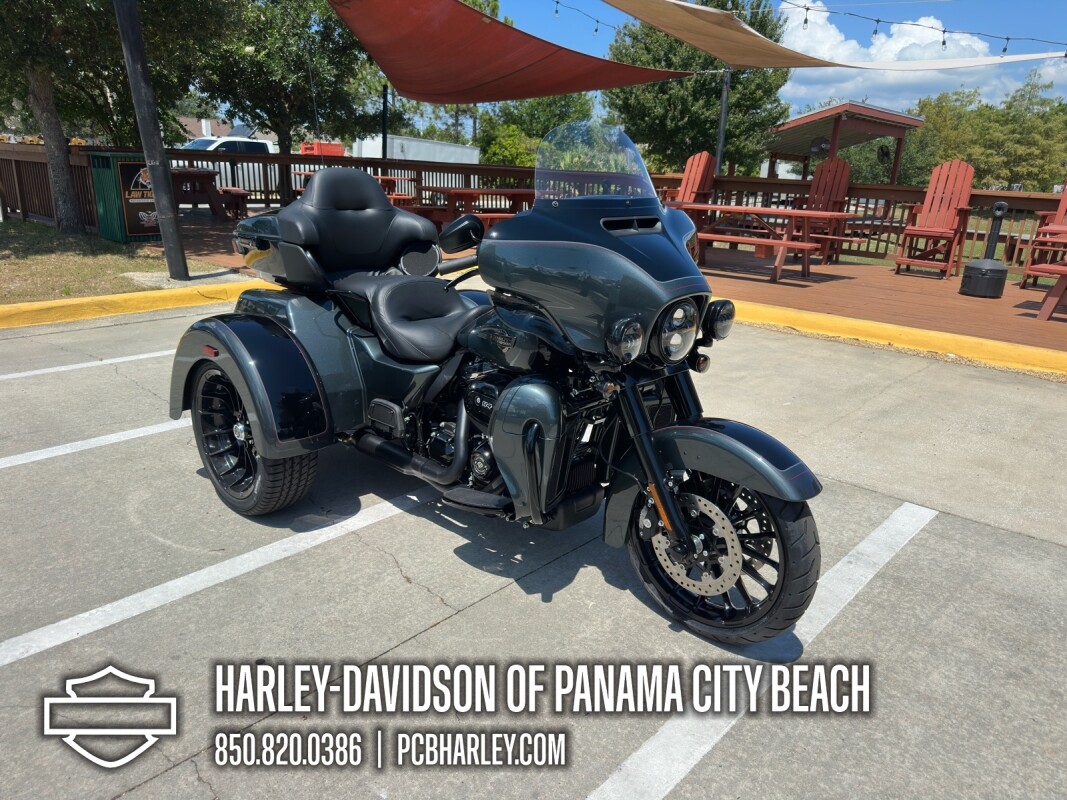 2025 Harley-Davidson Tri Glide Ultra - Photo 8