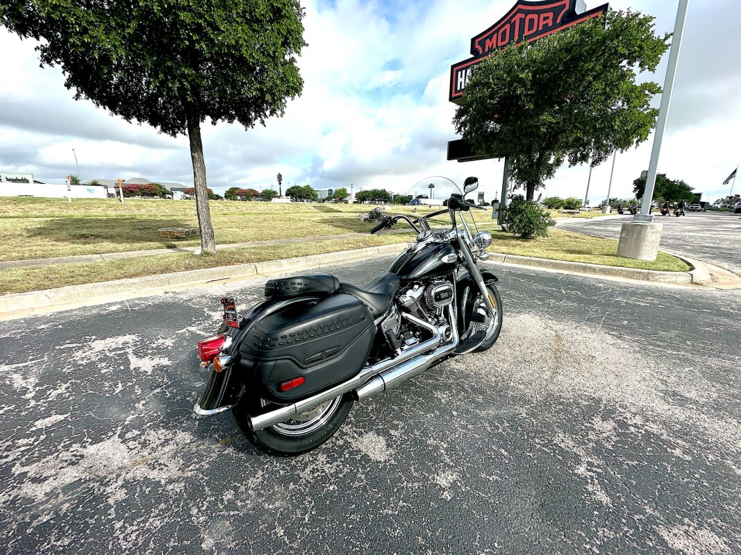 2024 Harley-Davidson Heritage Classic FLHCS - Photo 9