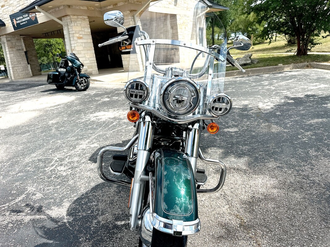2024 Harley-Davidson Heritage Classic FLHCS - Photo 10