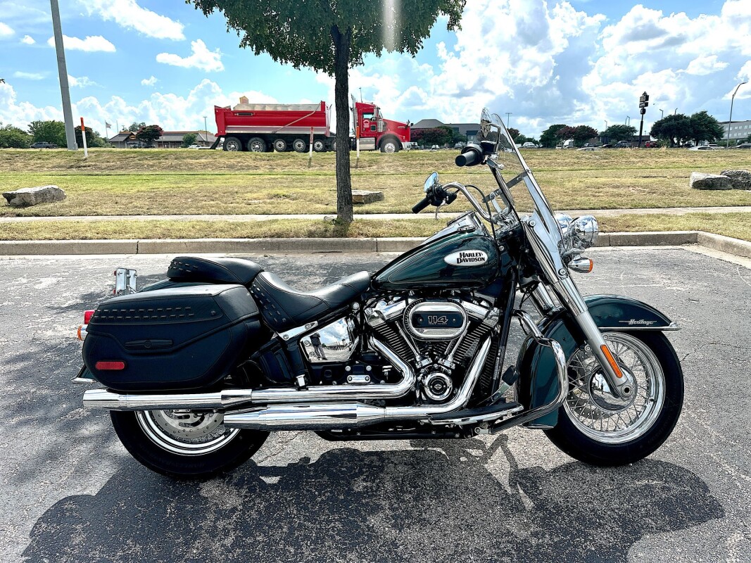 2024 Harley-Davidson Heritage Classic FLHCS