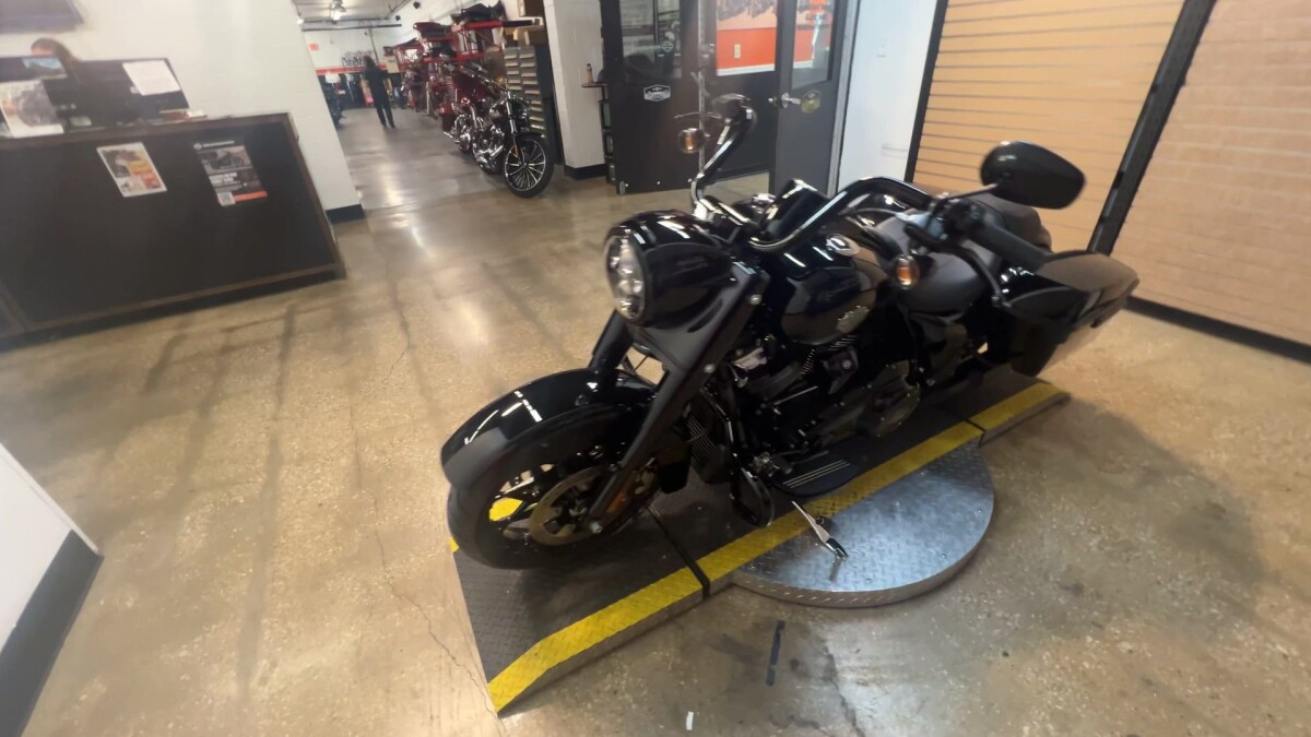 2025 Harley-Davidson Road King Special FLHRXS - Photo 8