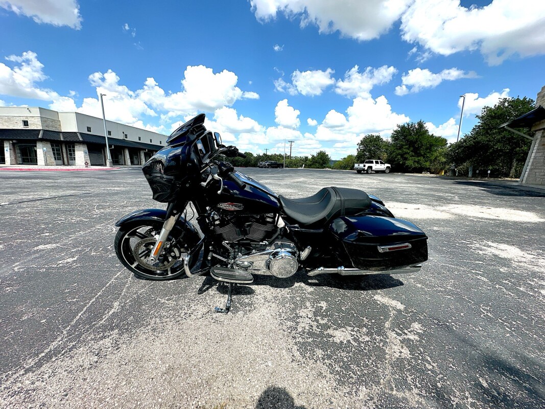 2024 Harley-Davidson Street Glide FLHX - Photo 6
