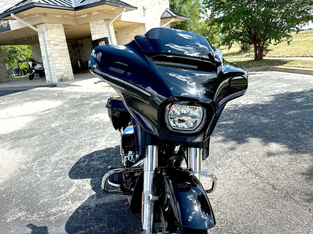 2024 Harley-Davidson Street Glide FLHX - Photo 10