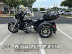 2020 Harley-Davidson<sup>®</sup> Tri Glide® Ultra thumb 0